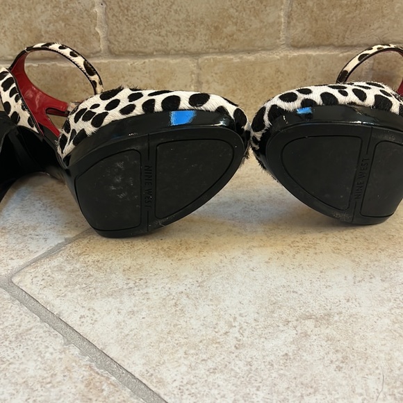 Nine West faux giraffe heels - Picture 6 of 6